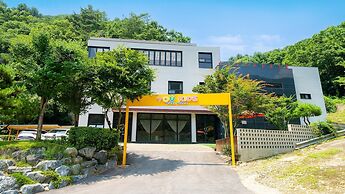 Gapyeong Youkids Poolvilla