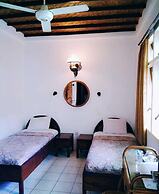 Bladok Inn & Restaurant