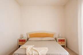 Elegant Residence Ea Bianca 2 Bedroom Sleeps 6 Extra bed Available N06