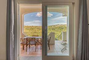 Elegant Residence Ea Bianca 2 Bedroom Sleeps 6 Extra bed Available N06