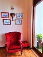 MYH - Lake Front Pvt Villa With Staff and Includes Free Breakfast of Y