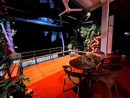 MYH - Lake Front Pvt Villa With Staff and Includes Free Breakfast of Y