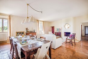 Family Tuscany Home Close Via Francigena