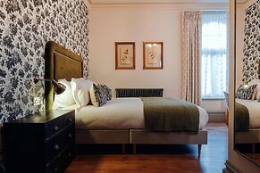 The Black Lion Pub & Boutique Guesthouse