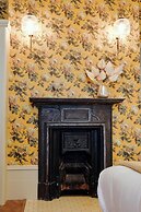 The Black Lion Pub & Boutique Guesthouse