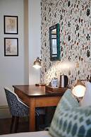 The Black Lion Pub & Boutique Guesthouse