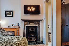 The Black Lion Pub & Boutique Guesthouse