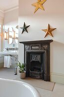 The Black Lion Pub & Boutique Guesthouse