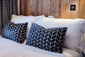 The Black Lion Pub & Boutique Guesthouse