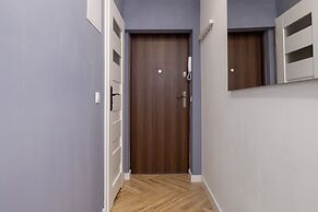 Studio Ziolowa Ochojec by Renters