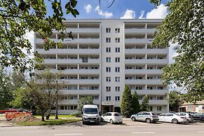 Studio Ziolowa Ochojec by Renters
