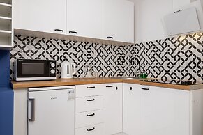 Studio Ziolowa Ochojec by Renters