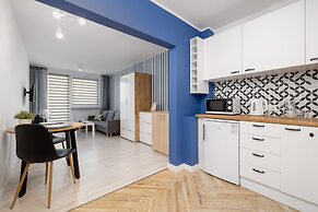 Studio Ziolowa Ochojec by Renters