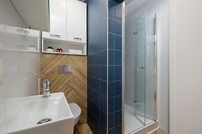 Studio Ziolowa Ochojec by Renters