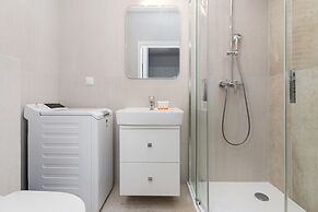 Plac Unii Apartment Gdynia by Renters