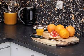 Plac Unii Apartment Gdynia by Renters