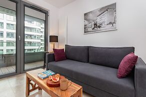 Plac Unii Apartment Gdynia by Renters