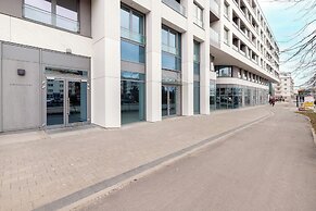 Plac Unii Apartment Gdynia by Renters