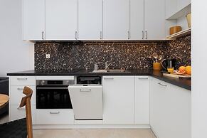 Plac Unii Apartment Gdynia by Renters