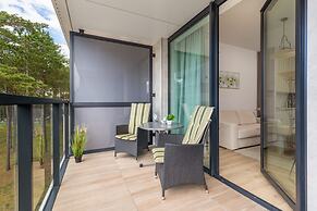 Shellter Apartment Rogowo by Renters