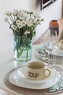 Shellter Apartment Rogowo by Renters