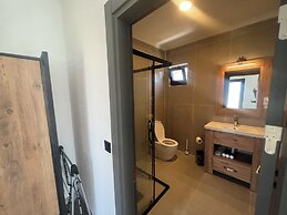 Tolstoy'un Bisikleti Otel