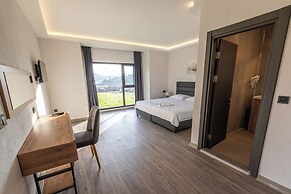 Tolstoy'un Bisikleti Otel