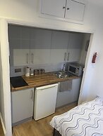 Charming Studio in London - 1 Person Only