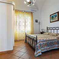 1878 Villa Itaca Garden