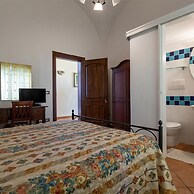 1878 Villa Itaca Garden