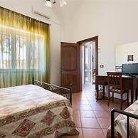 1878 Villa Itaca Garden