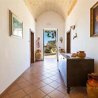 1878 Villa Itaca Garden