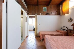 1878 Villa Itaca Garden