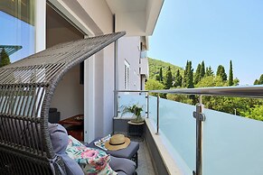 Hedera Estate, Hedera A35