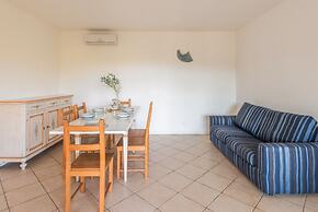 Elegant Residence 4 Bedroom Apartment Sleeps 8 Extra bed N0732