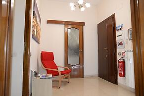 Room in Guest Room - Emilio's Home Triple Room in our Cozy and Comfort