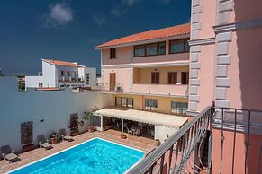 Relaxing Cristal Bedroom Apartment Sleeps 5 Num1500