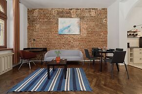 Apartment Sw. Antoniego by Renters