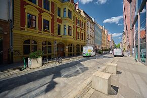 Apartment Sw. Antoniego by Renters