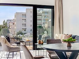 Sanders Premier - Cozy 2 bdr apt With Balcony