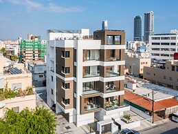 Sanders Premier - Cozy 2 bdr apt With Balcony