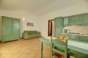 The Fantastic Residenza Badus Studio Sleeps 2 Num0828