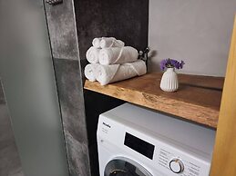 Chalet Grittelihus, Large Bathroom, Lots of Living Space, Nähe Interla