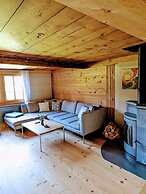 Chalet Grittelihus, Large Bathroom, Lots of Living Space, Nähe Interla
