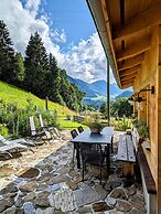 Chalet Grittelihus, Large Bathroom, Lots of Living Space, Nähe Interla