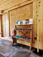 Chalet Grittelihus, Large Bathroom, Lots of Living Space, Nähe Interla