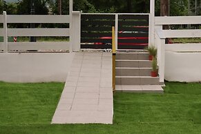 Studio Elia Platamon