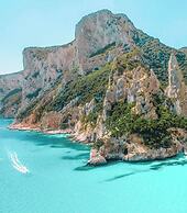 The Fantastic Residenza Badus 1 Bedroom Apartment Sleeps 4 No0810