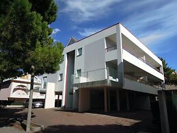 Welcoming Flat With Private Garden - Beahost