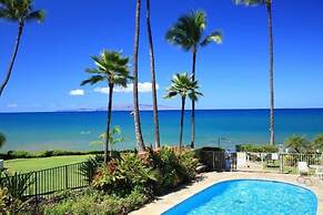 Kamaole Nalu, #204 2 Bedroom Condo by RedAwning